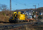 Der Plasser & Theurer Motorturmwagen MTW 10.260,  A-ETE 99 81 9131 004-9, (ÖBB SKL X 953 016-3), ex 97 99 01 514 17-9, der EUROPTEN - European Trans Energy GmbH fährt am 07.03.2022, mit